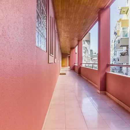 Braco De Prata Cozy